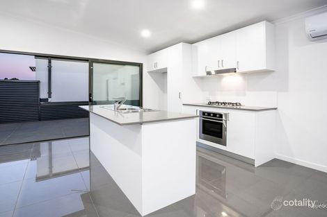 Property photo of 2/5 Gearon Avenue Rowville VIC 3178