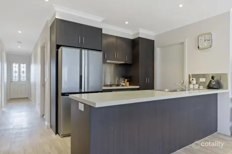 Property photo of 18 Cartledge Avenue Mount Clear VIC 3350