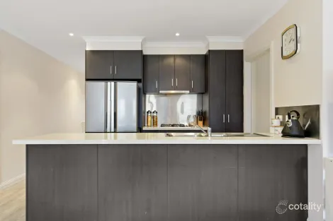 Property photo of 18 Cartledge Avenue Mount Clear VIC 3350