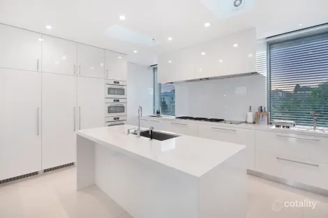 Property photo of 2102 The Circle Hope Island QLD 4212
