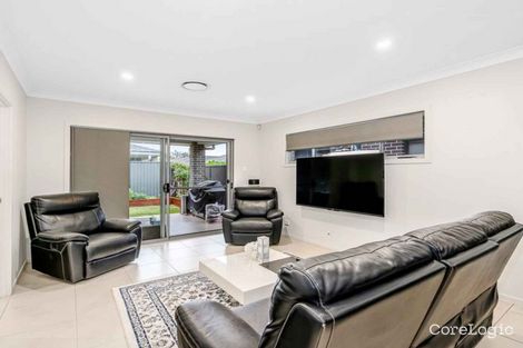 Property photo of 102 Callistemon Circuit Jordan Springs NSW 2747