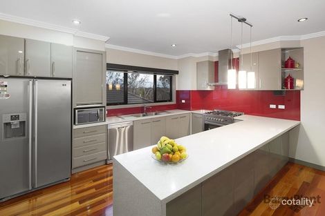Property photo of 7 Cade Grove Macleod VIC 3085