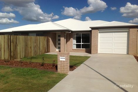 2/14 Grandslam St, Glenvale, QLD 4350