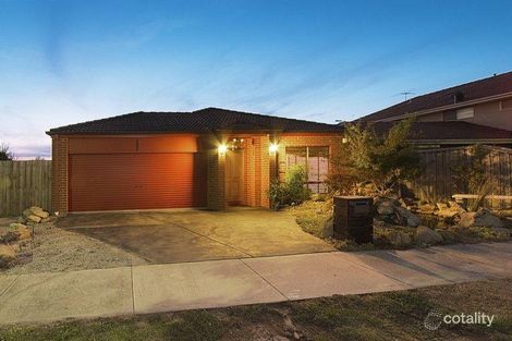 20 Bronson Cct, Cranbourne North, VIC 3977