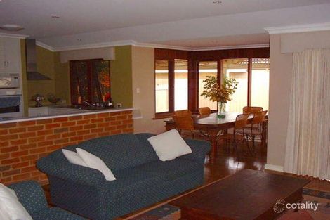 Property photo of 6 George Way Broadwater WA 6280