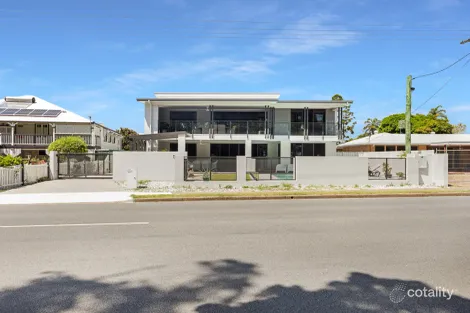 527 Esplanade, Urangan, QLD 4655