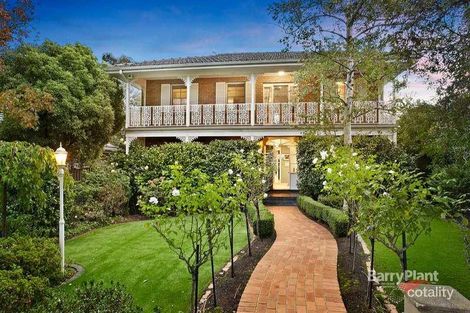 19 Soderlund Dr, Doncaster, VIC 3108