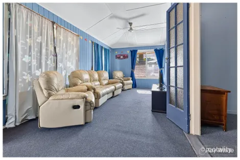 Property photo of 136 High Street Berserker QLD 4701