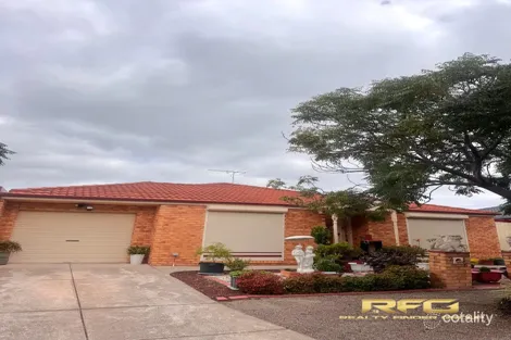 Property photo of 2/15 Brindalee Way Hillside VIC 3037