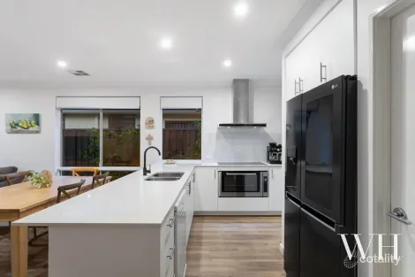 Property photo of 62C Asteroid Way Carlisle WA 6101