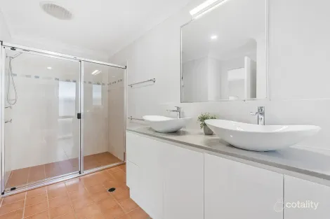 Property photo of 30 Birchgrove Street Sippy Downs QLD 4556