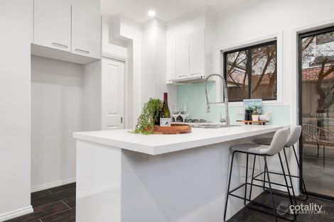 Property photo of 1/24 Mountfield Road Mitcham VIC 3132