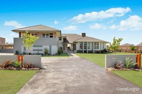 Property photo of 15 Portrush Crescent Luddenham NSW 2745