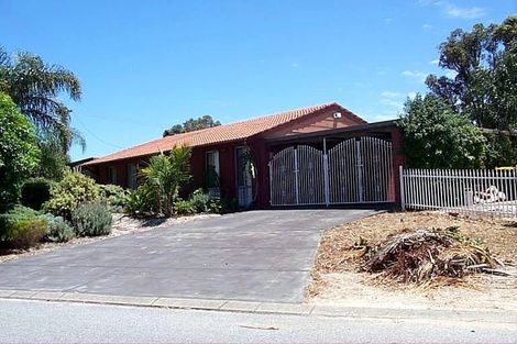 4 Hagart Way, Lockridge, WA 6054