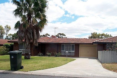 Property photo of 14 Charing Crescent Marangaroo WA 6064