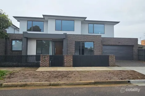 37A STOCKDALE AVE, BENTLEIGH EAST, VIC 3165