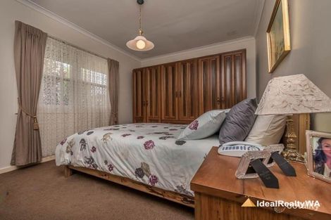 Property photo of 11 Ganfield Way Balga WA 6061