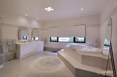 Property photo of 48 Beaconsfield-Emerald Road Emerald VIC 3782