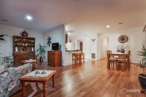 Property photo of 15 Cumulus Court Hampton Park VIC 3976