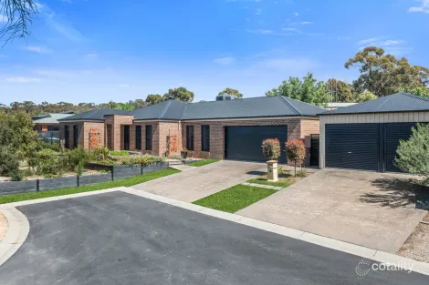 3 Park Tce, Kangaroo Flat, VIC 3555