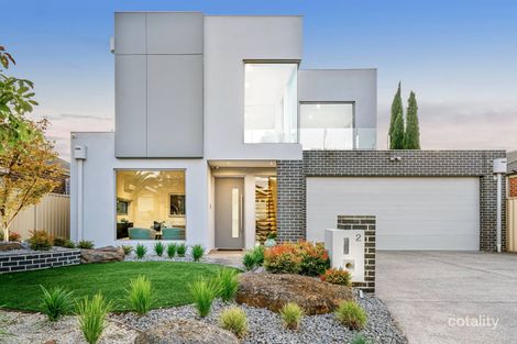 Property photo of 2 Hurlingham Place Caroline Springs VIC 3023