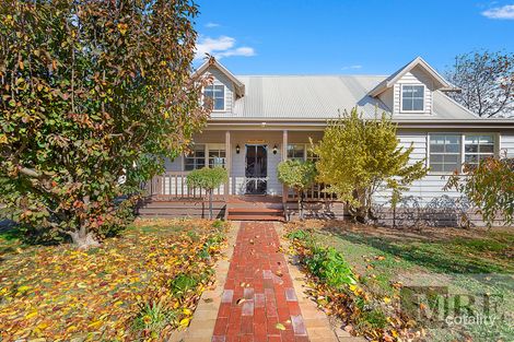 Property photo of 22 Logan Street Mansfield VIC 3722