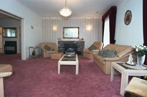 Property photo of 18 Lochabar Court Ivanhoe VIC 3079