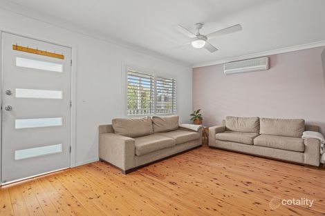Property photo of 4 Welwyn Grove Point Clare NSW 2250