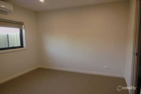 Property photo of 12 Grice Crescent Essendon VIC 3040