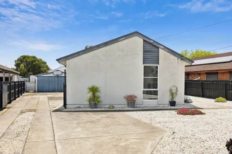Property photo of 106 Fairbairn Drive Corio VIC 3214