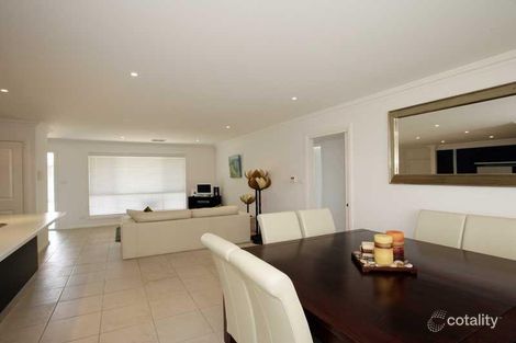 Property photo of 2/3 Bogong Crescent Tatton NSW 2650