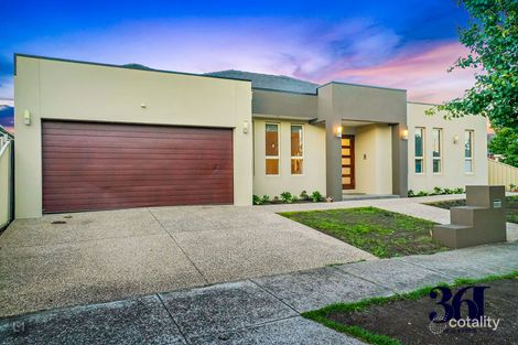 Property photo of 26 Domain Way Taylors Hill VIC 3037