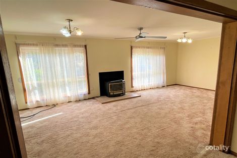 Property photo of 41 Kurrajong Street Barellan NSW 2665