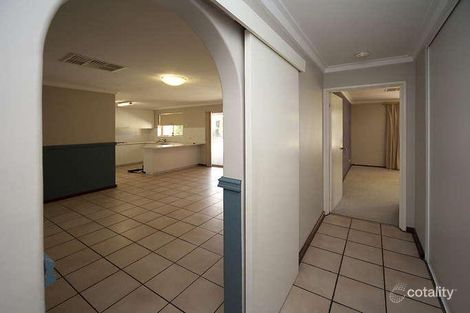 14 Coolabah Way, Forrestfield, WA 6058