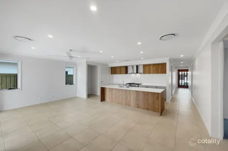 8 Rocky Dr, Banya, QLD 4551