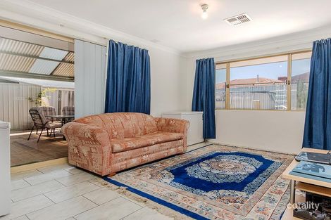 Property photo of 7 Darwin Place Warnbro WA 6169