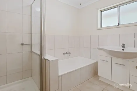 Property photo of 31 Sycamore Parade Victoria Point QLD 4165