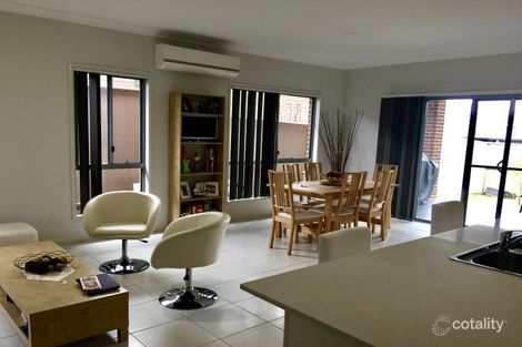 Property photo of 32 Archer Road Spring Farm NSW 2570