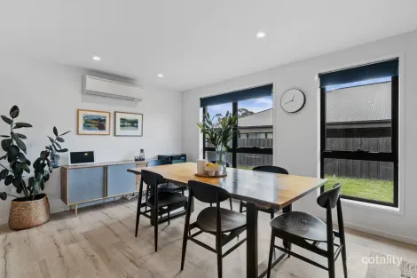 Property photo of 14 Eldridge Drive Kingston TAS 7050