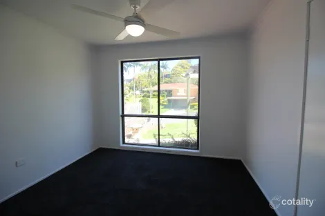Property photo of 11 Gunyah Grove Ashmore QLD 4214