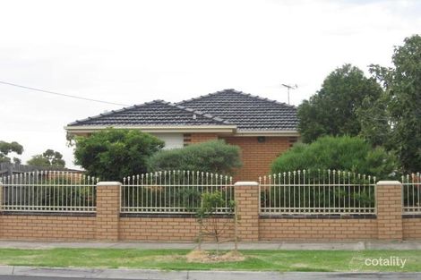 42a Stradbroke Dr, St Albans, VIC 3021