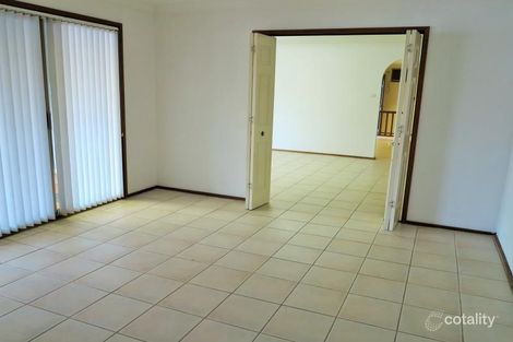 Property photo of 2 Saunders Place Raby NSW 2566