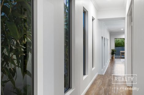 Property photo of 28 Paine Court Karrinyup WA 6018