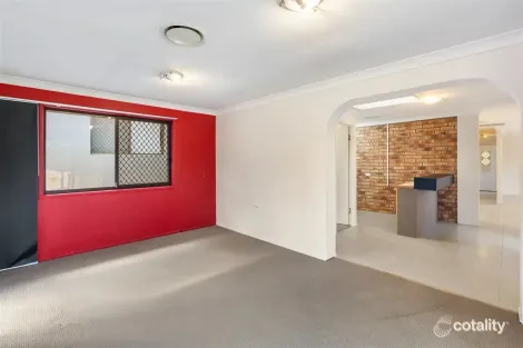 Property photo of 1 Mingaletta Drive Ashmore QLD 4214