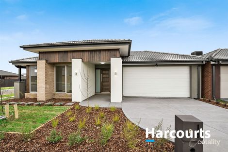 Property photo of 8 Rothschild Avenue Clyde VIC 3978