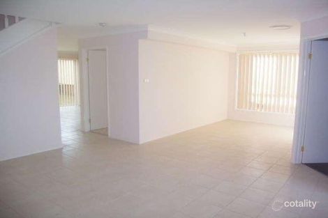 Property photo of 21 McCubbin Place Casula NSW 2170
