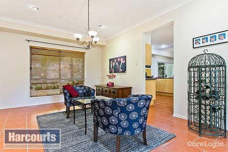 Property photo of 7 Fiddle Court Arana Hills QLD 4054