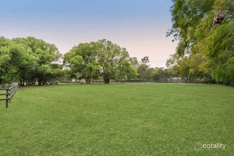 Property photo of 12 Willunga Street Brookfield QLD 4069