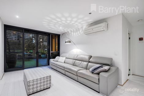 Property photo of 21/801 Bourke Street Docklands VIC 3008