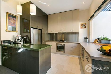 Property photo of 75 Barkly Street St Kilda VIC 3182